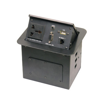 HZM/303<BR>一位多功能电源一位UBS<br>一位3.5耳机插一位15芯VGA一位电脑