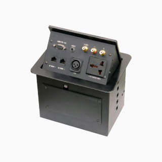 HZM/402<BR>一位多功能三插电源两位电脑一位卡衣一位3.5耳机插<br>一位15芯VGA插一位视频插一位双音频插